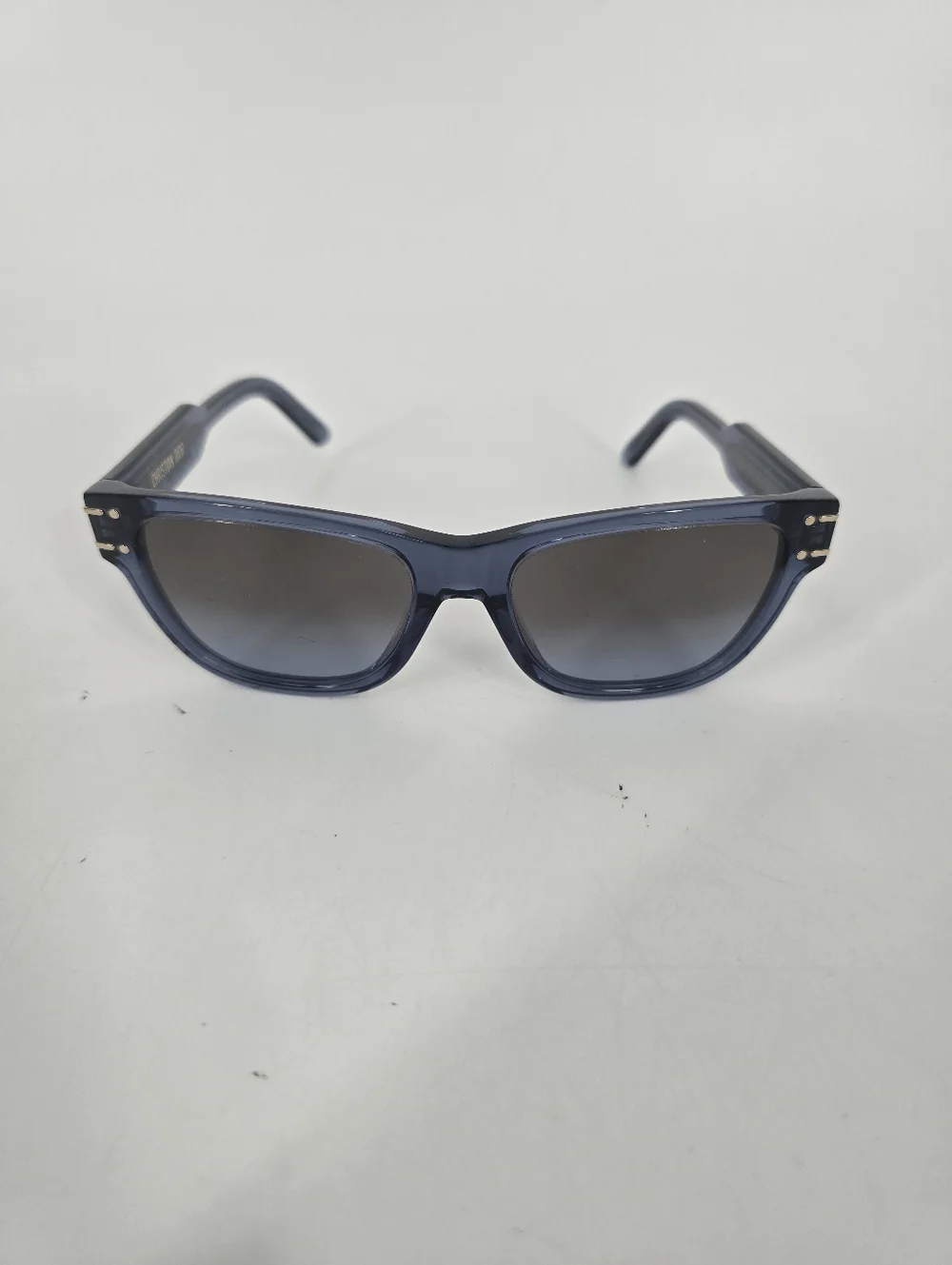 Dior DiorSignature S6U Butterfly Sunglasses in Translucent Blue Gradient - Picture 6 of 10